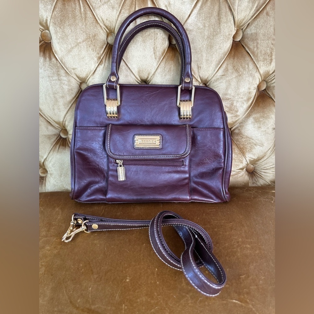 Classic Red/Burgundy Capezio Leather Bag/Purse with Shoulder Crossbody Strap